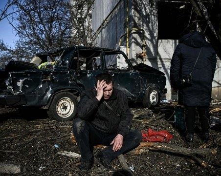 Украйна обяви, че имало близо 400 случая на обстрел от руските военни днес