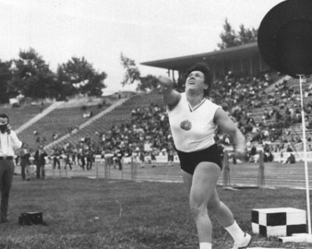 Внезапно почина легендарната ни атлетка Иванка Христова