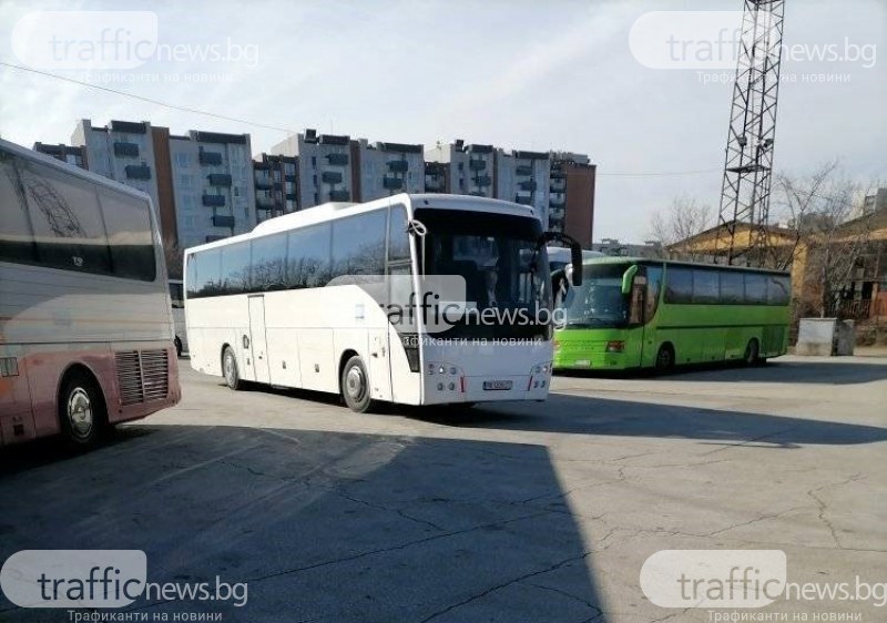 Шофьор и пътник се скараха за билет, водачът заряза мъжа на автогара в Пловдив