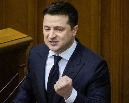 Зеленски: Окупаторите получават твърд отпор във всеки украински град