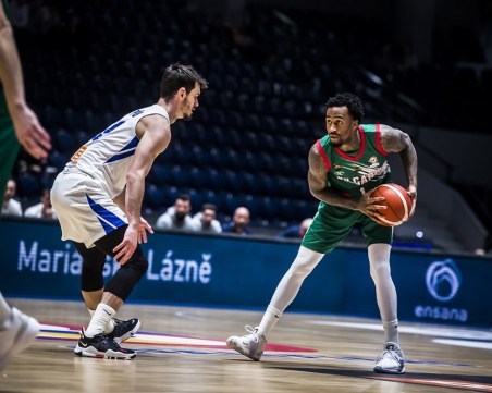 Малко не стигна на баскетболните национали да се класират още сега за втория етап от квалификациите за Световното