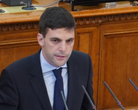 Председателят на парламента: Без бойкот на 3 март, но няма и да благодарим така горещо