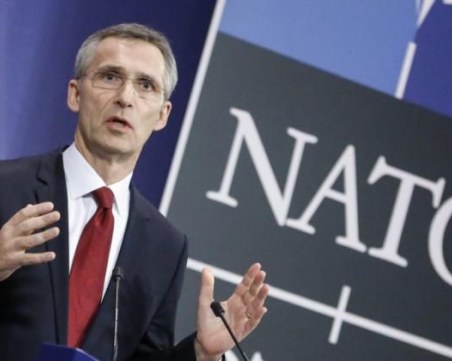 Столтенберг: САЩ и Европа трябва 