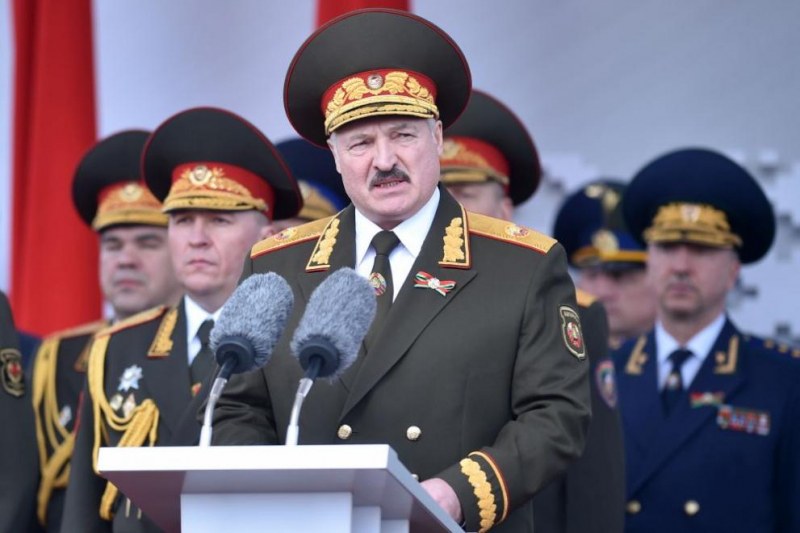 Референдум решава дали Беларус ще приеме руски ядрени оръжия