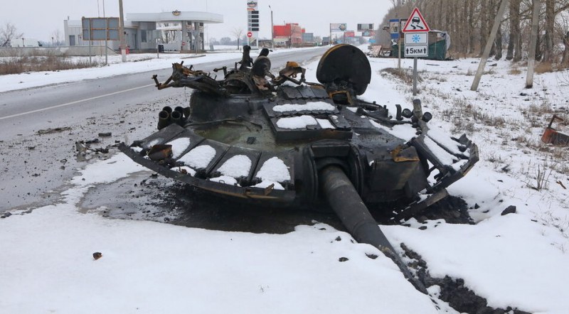 Русия за първи път съобщи за жертви сред своите редици, Украйна твърди, че е ликвидирала 4300 руски войници