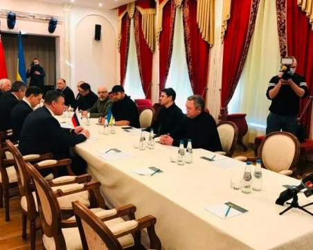 Преговорите между Украйна и Русия текат, не се знае колко дълго ще продължат