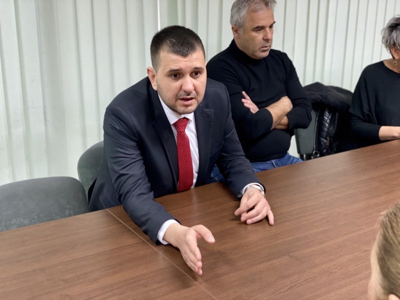 Синдикати искат спешна среща с Йордан Иванов заради предстояща имигрантска вълна от Украйна