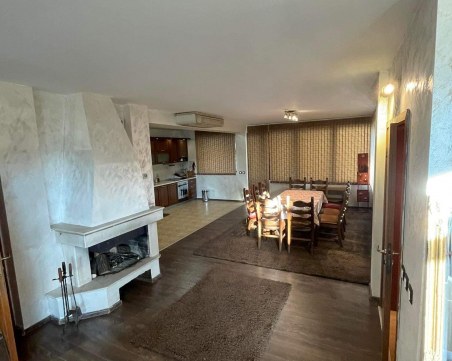 17-те украинци с 10 деца пристигат в Пловдив на 3 март, осигуриха им къща, за да са заедно