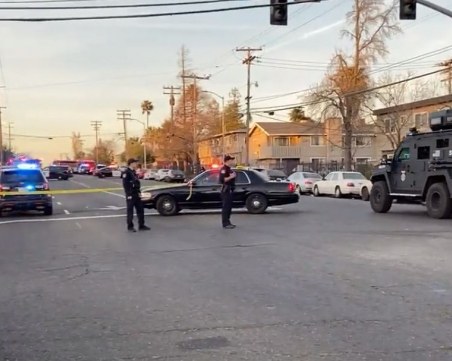 Мъж застреля трите си деца и се самоуби в църква в Калифорния