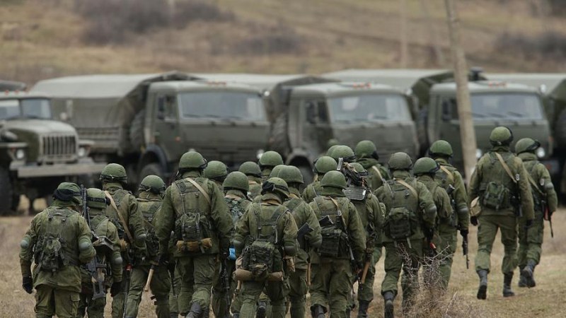 Доброволци от Великобритания готови да се бият за Украйна, изкупуват стари униформи