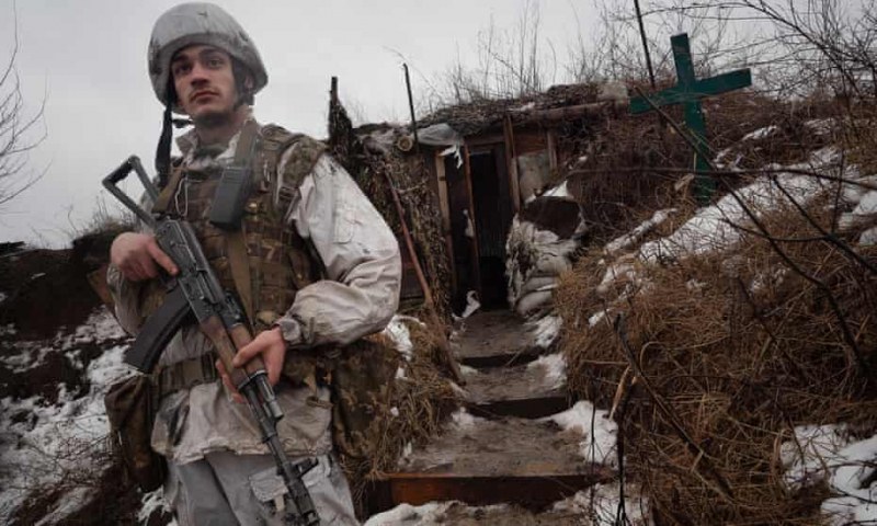 Украйна предлага парична награда на всички руски войници, които се предадат