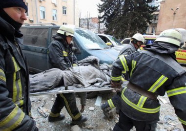 Украинските власти съобщиха че повече от 2000 цивилни са били