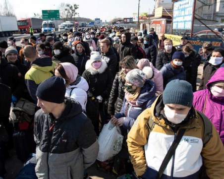 Над 160 нобелисти на Русия призоваха за край на войната