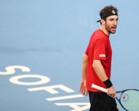 Васко Младенов успешно се прибра от Киев