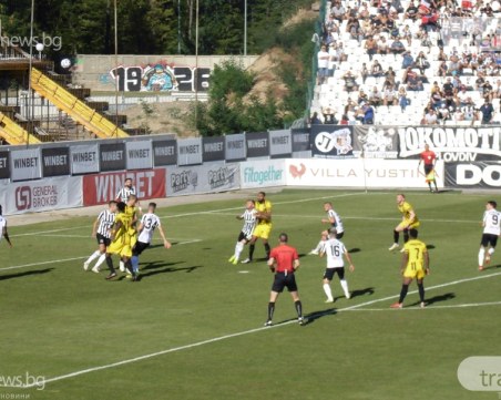Време е за дерби! Вижте всичко преди 114-ия сблъсък между Ботев и Локомотив