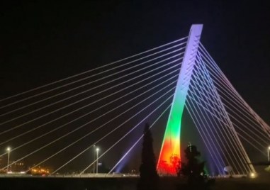 В цветовете на българския трибагреник ще бъде отново осветен най големият