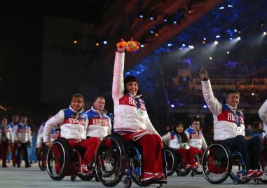 В рамките на 12 часа Международният паралимпийски комитет промени решението
