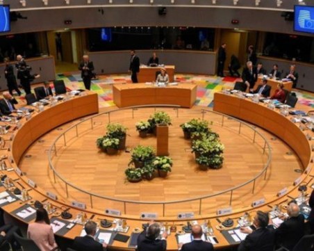 Обсъждат молбата на Украйна за членство в ЕС на Европейския съвет