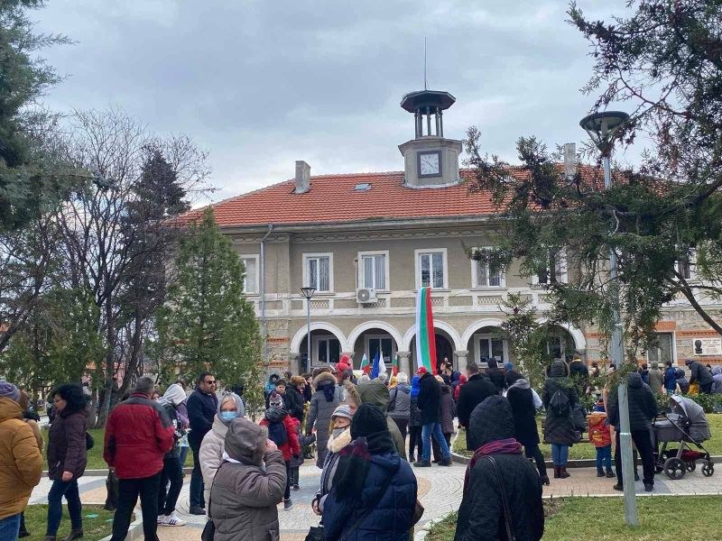 Куклен отбеляза 144 години от освобождението на Българи