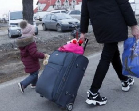 Чехия обяви извънредно положение заради бежанския поток от Украйна