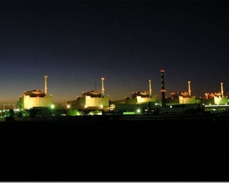 Пожар горя в най-голямата АЕЦ в Европа след ракетен обстрел, потушиха го