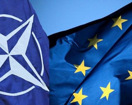 Започна извънредната среща на външните министри на НАТО и на ЕС в Брюксел