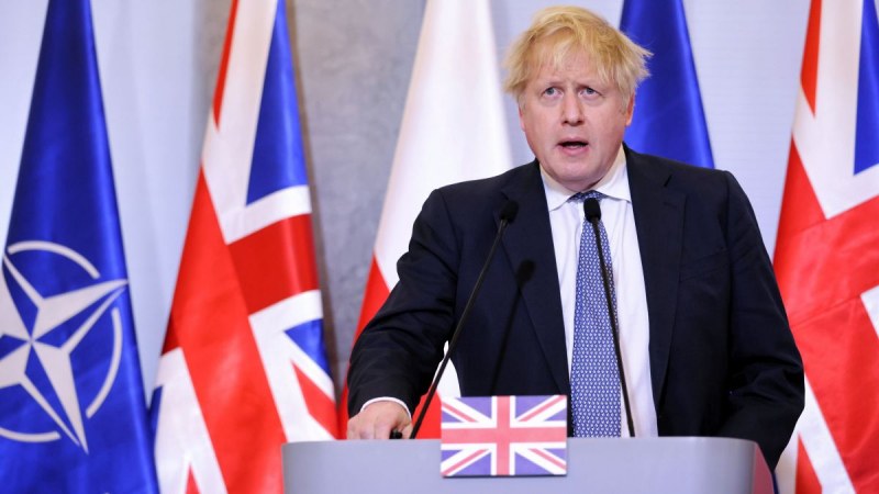 Британският премиер Борис Джонсън призова за свикването на спешно заседание
