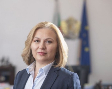 Гарантираме безплатна правна помощ и временна закрила за всички бежанци от Украйна