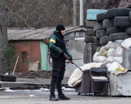 Рафаел Лос: Русия вероятно ще премине към обсадна война и все по-интензивни бомбардировки