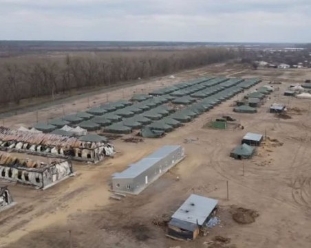 Руската армия твърди, че е превзела военната база в Херсон