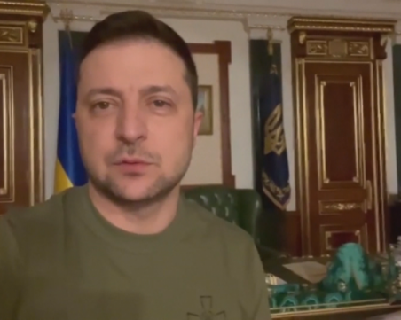 Зеленски с послание от Киев: Не съм избягал!