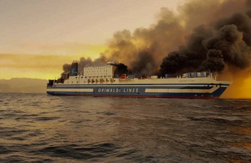 7 български семейства все още очакват новини за своите близки след ада на ферибота 