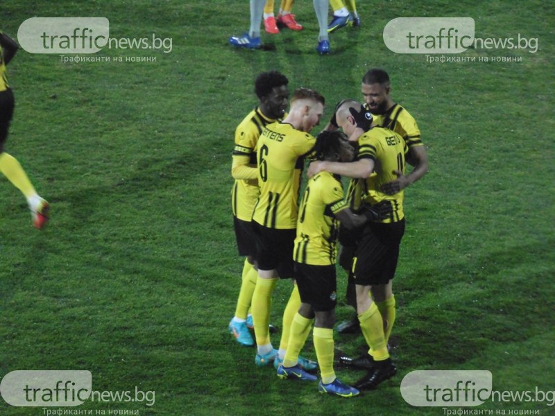 Ботев взе 114-то Пловдивско дерби на фаза първенство и поведе