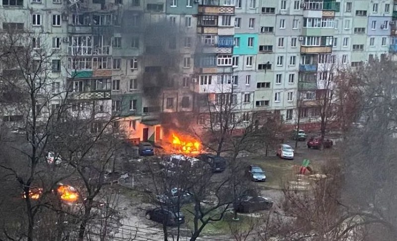 Украйна: Русия не спазва договорени коридор, спираме евакуацията