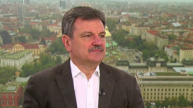 Д-р Симидчиев: Здравната система е подготвена да поеме пристигащите от Украйна
