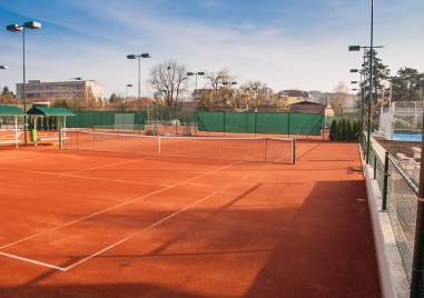 Българската федерация по тенис ще предостави безплатни тенис кортове за