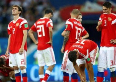 Въпреки че изхвърли националния отбор на Русия ФИФА обмисля все
