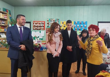 Кметът на община Родопи Павел Михайлов поднесе приятна изненада на