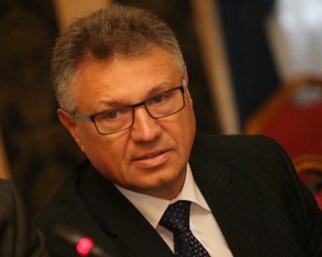 Шаламанов: Стотици военни ще бъдат осъдени в Хага заради войната