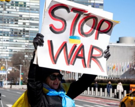 Япония с допълнителни санкции към Русия и Беларус