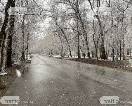 Бяла приказка в Лаута, силен снеговалеж в целия град