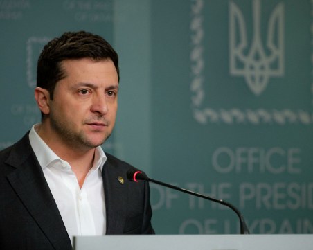 Зеленски: Войната трябва да спре, да седнем на масата за преговори