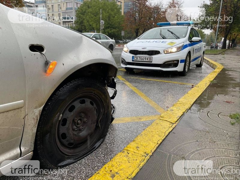 Хванаха пиян до козирката шофьор без книжка в Перущица