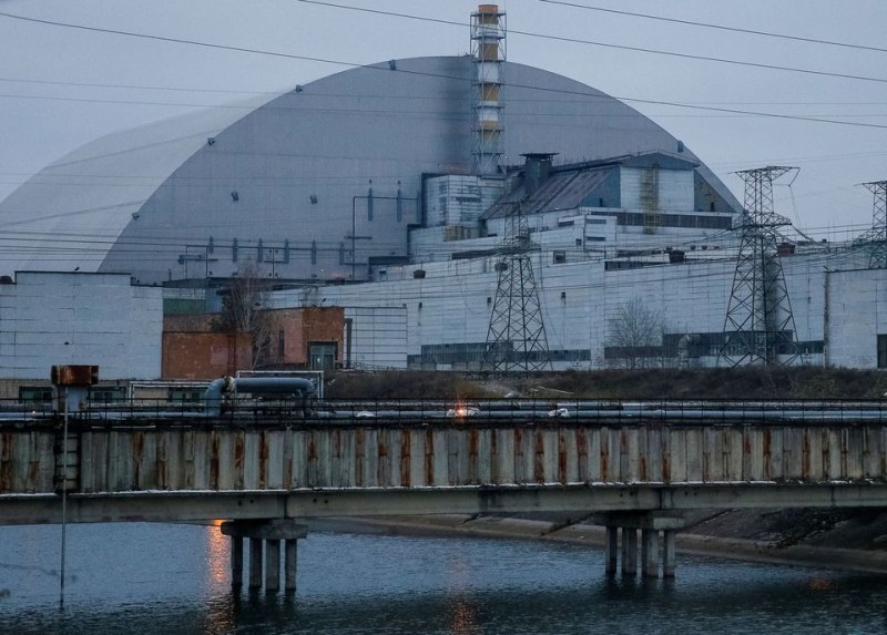 Украйна прави всичко възможно за възстановяване на електроенергията в АЕЦ Чернобил
