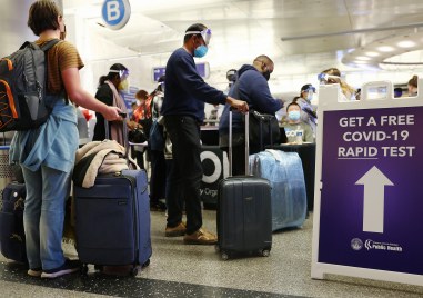 Летищата и авиокомпаниите искат да бъдат прекратени ограниченията срещу коронавирус