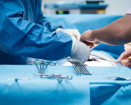 По спешност: Трансплантират сърце на украинка у нас