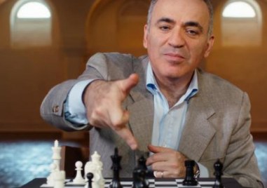 Гари Каспаров е човек легенда Той е най младият световен
