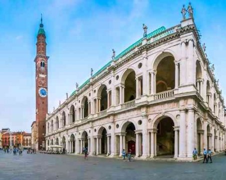 Десетки италианци носят фамилията Путин, някои твърдят за родствени връзки с руския президент