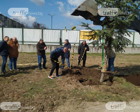 Направиха първа копка на мемориалния парк 