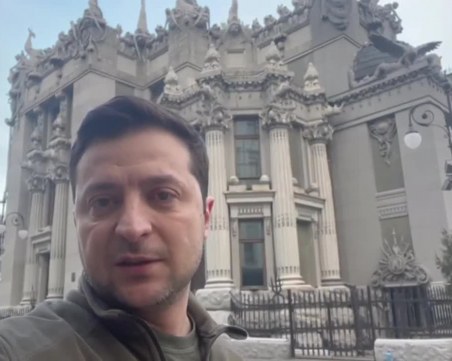 Зеленски: Русия праща нови сили в Украйна